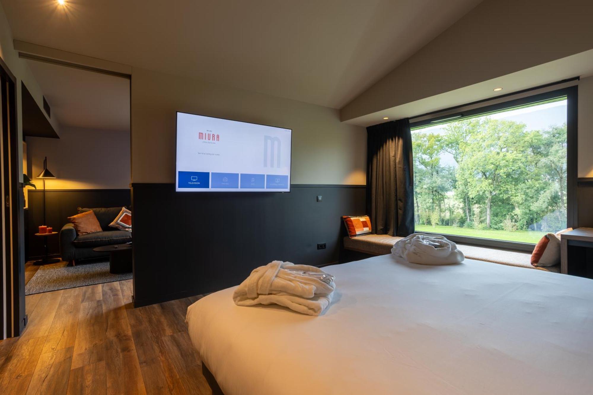 Miura Hotell Voglans Eksteriør bilde