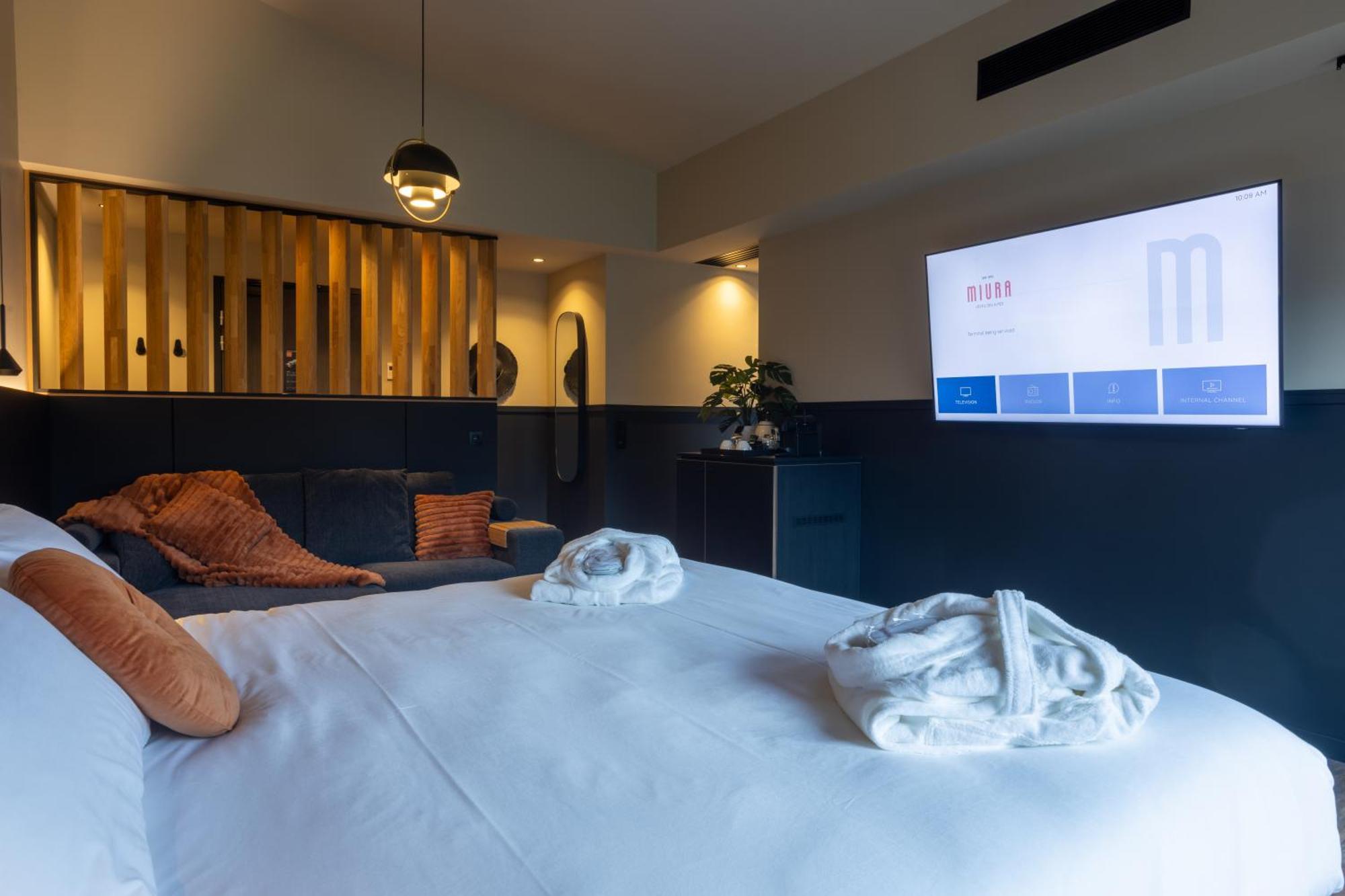 Miura Hotell Voglans Eksteriør bilde