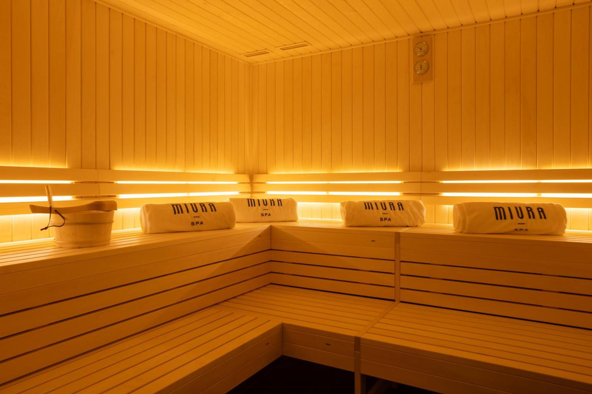 Miura Hotell Voglans Eksteriør bilde
